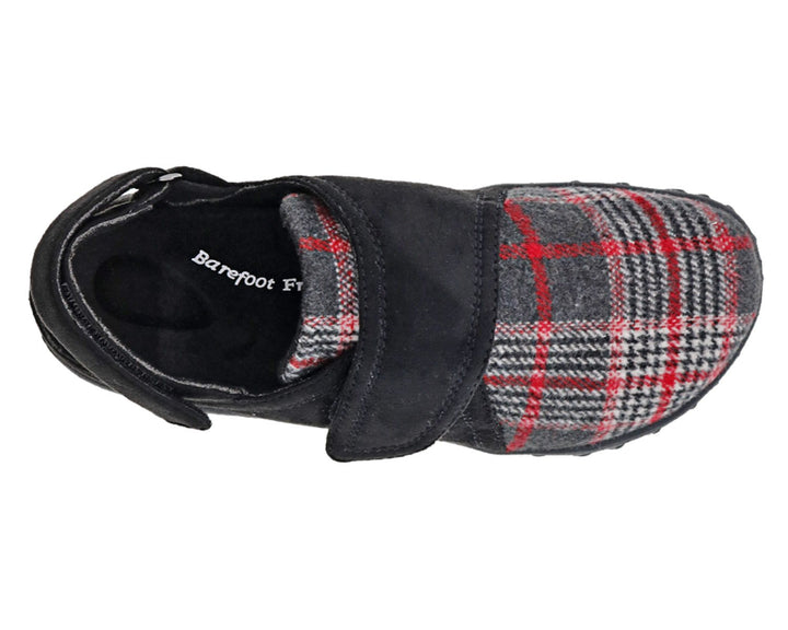 BREEZY Black Plaid Textile